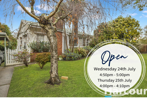 Property photo of 18 Centre Avenue Warragul VIC 3820