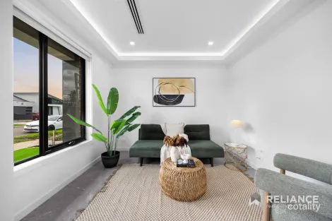 Property photo of 41 Archduke Drive Deanside VIC 3336