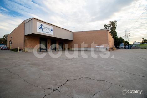 32 Stoddart Rd, Prospect, NSW 2148