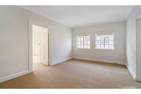 Property photo of 12/5 East Crescent Street McMahons Point NSW 2060