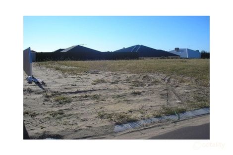 Property photo of 13 Peacock Avenue Singleton WA 6175