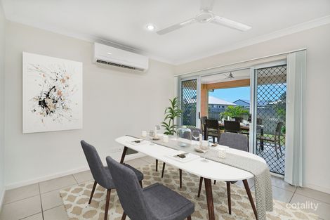 Property photo of 17 Fossilbrook Bend Trinity Park QLD 4879