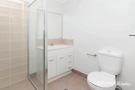 Property photo of 12 Oakwood Place Chuwar QLD 4306