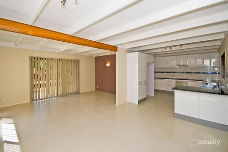 Property photo of 42 Belinda Crescent Springwood QLD 4127