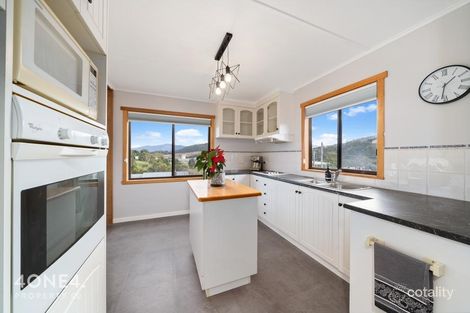 Property photo of 11 Tecoma Road Risdon Vale TAS 7016