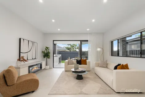 Property photo of 48 Ascot Drive Chipping Norton NSW 2170