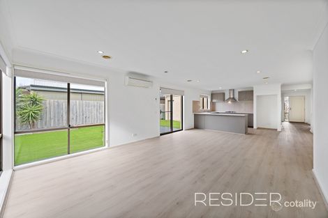 Property photo of 5 Escape Drive Doreen VIC 3754