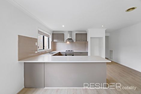 Property photo of 5 Escape Drive Doreen VIC 3754