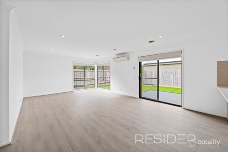 Property photo of 5 Escape Drive Doreen VIC 3754