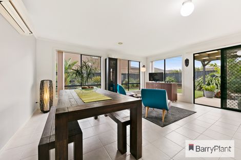 Property photo of 1 Katrine Place Deer Park VIC 3023