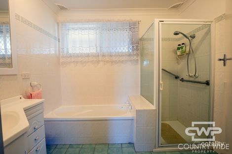 Property photo of 72 Heron Street Glen Innes NSW 2370