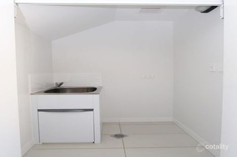 Property photo of 4/26 Macgroarty Street Coopers Plains QLD 4108