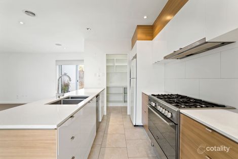 Property photo of 2 McGill Court Port Fairy VIC 3284