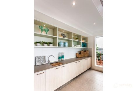 Property photo of 573 Jonas Circuit Holmview QLD 4207