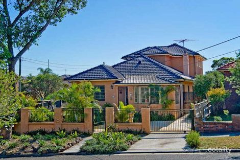 Property photo of 1 Casino Street Eastlakes NSW 2018