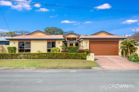 Property photo of 6 Hawthorne Street Woody Point QLD 4019