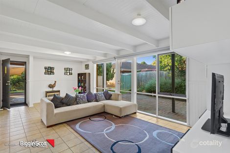 Property photo of 2 Lubbrook Close Ferntree Gully VIC 3156