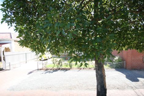 20 East Ave, Black Forest, SA 5035