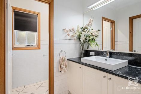 Property photo of 12 Parkfield Drive Wodonga VIC 3690