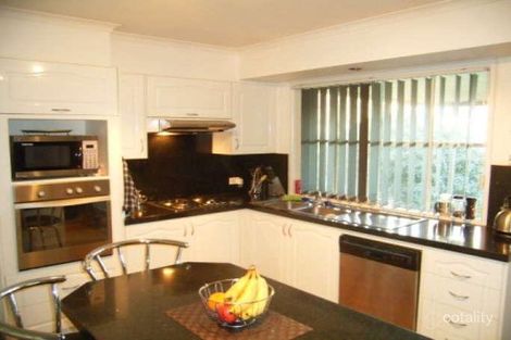 Property photo of 18 Beard Crescent Wodonga VIC 3690