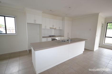 Property photo of 3/6 Glencairn Avenue Deer Park VIC 3023
