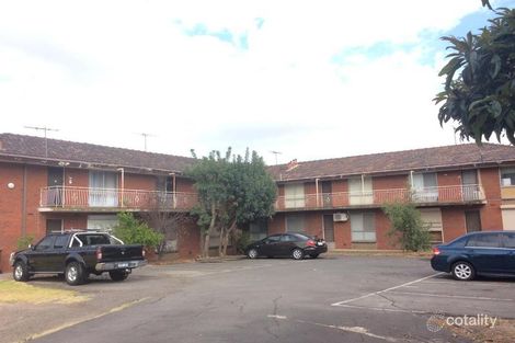 Property photo of 2/4 Cooper Street Sunshine VIC 3020