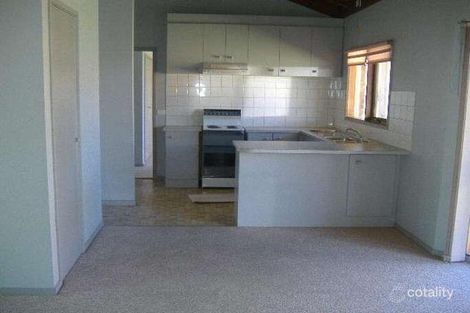 Property photo of 2/41 Emperor Drive Ocean Grove VIC 3226