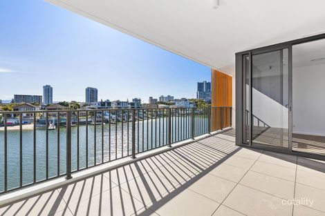 32/18 Remembrance Dr, Surfers Paradise, QLD 4217