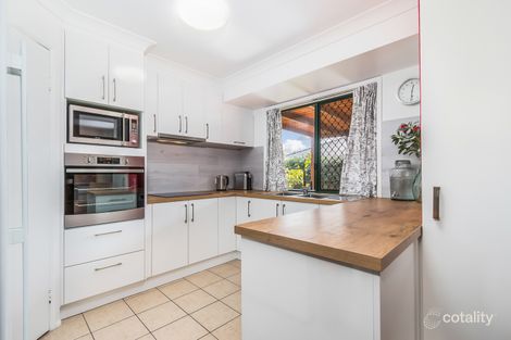 Property photo of 11 Lorikeet Place Wishart QLD 4122