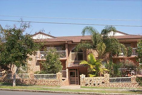 Property photo of 4/57 Nicklin Street Coorparoo QLD 4151