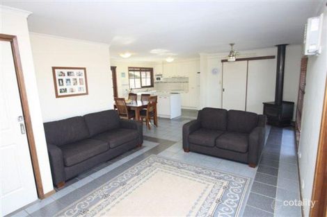 Property photo of 22 Langham Road Wendouree VIC 3355