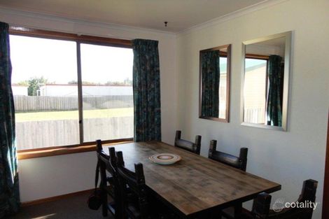 Property photo of 10 Enden Place Somerset TAS 7322