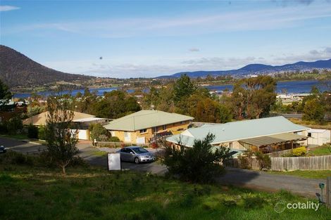 Property photo of 14 Sandstone Place Old Beach TAS 7017