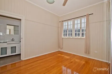 Property photo of 1/301 Annerley Road Annerley QLD 4103