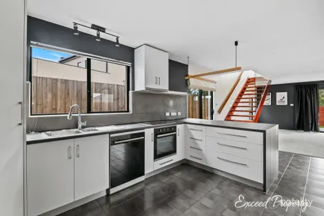 Property photo of 2/31 Lester Crescent Kingston TAS 7050