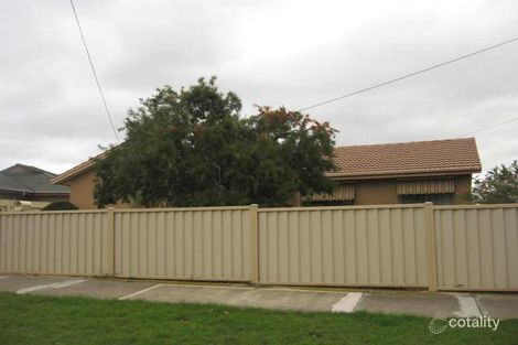 9 Lyndhurst Rd, Gladstone Park, VIC 3043
