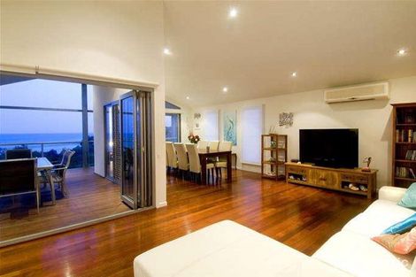 Property photo of 11 Sapphire Crescent Sapphire Beach NSW 2450