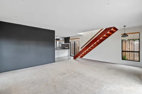 Property photo of 2/31 Lester Crescent Kingston TAS 7050