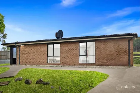 12 Green Valley Gr, Meadow Heights, VIC 3048