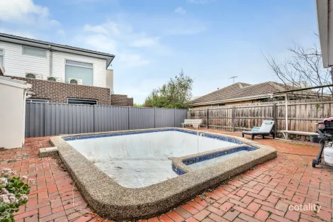 Property photo of 9 Dinah Parade Keilor East VIC 3033