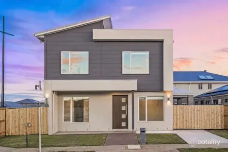65 Kennedy Dr, Fraser Rise, VIC 3336