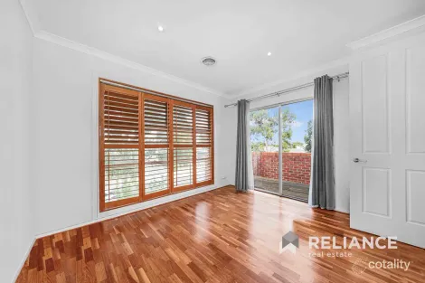 Property photo of 2 Bevan Court Point Cook VIC 3030