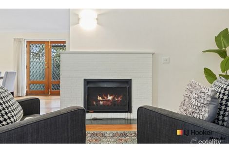 Property photo of 12 Hopetoun Circuit Deakin ACT 2600