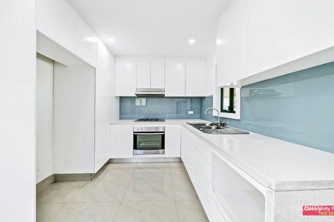 12 Dundee St, Sadleir, NSW 2168