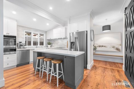 Property photo of 51 Lorimer Street Greensborough VIC 3088