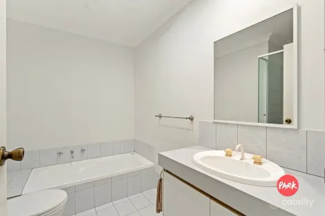 Property photo of 1/9 Warwick Street St James WA 6102