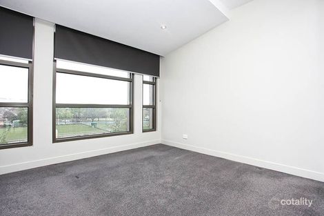 Property photo of 203/133 Railway Place Williamstown VIC 3016