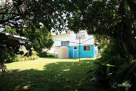 Property photo of 10 Brisbane Corso Fairfield QLD 4103