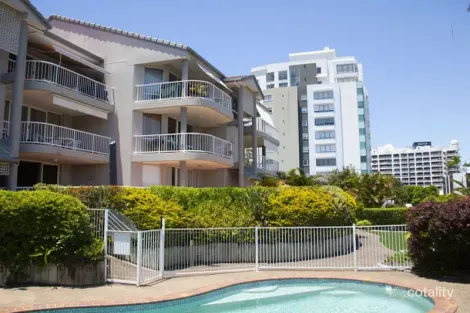 2/15 Jubilee Ave, Broadbeach, QLD 4218