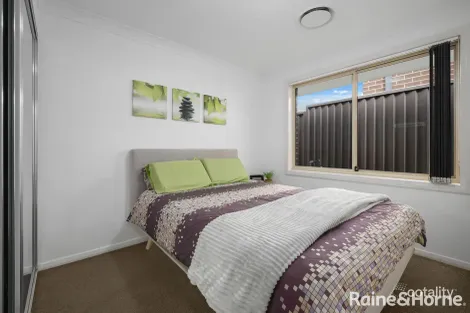 Property photo of 10 Tellicherry Road Glenfield NSW 2167